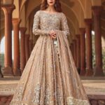 EMBROIDERED NET CH09 06